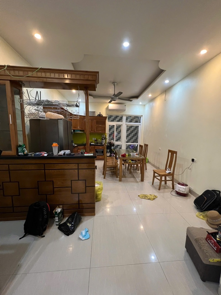 Nhà đẹp Mễ Trì phân lô , gần ô tô 77m x4T MT 4m giá 11 tỷ